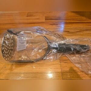 Williams Sonoma Prep Tools Potato Masher - NWT